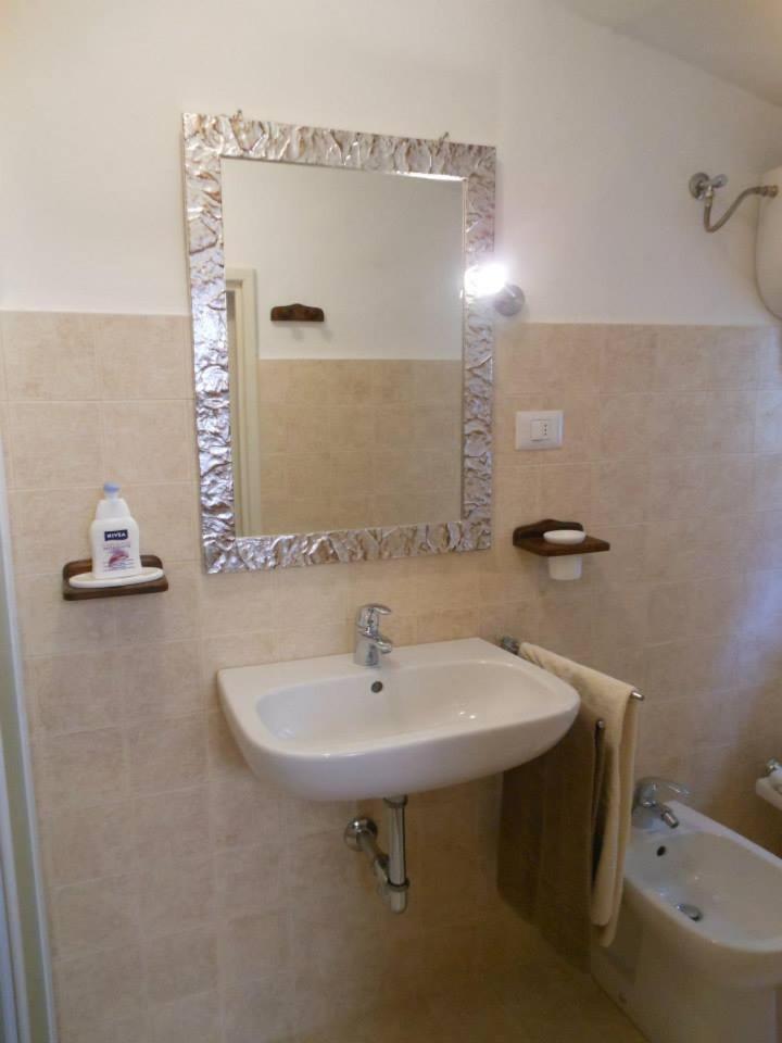 B&B Le Stanze Del Chiostro Serra deʼ Conti Екстериор снимка